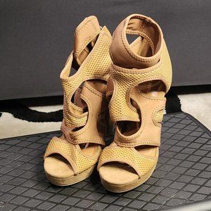 Women shoes